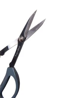 Japanese Pruning Scisssors -Optimal Garden Care 3 4 crop 8612968 0018