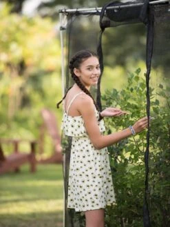 Storm Proof Crop Cage, Large -Optimal Garden Care 8592463 105 tif