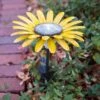 Desert Steel Daisy Solar Light -Optimal Garden Care 8599556 03V tif