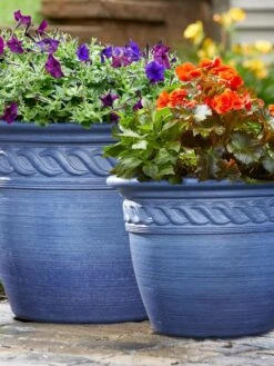 Cortina Self-Watering Planters -Optimal Garden Care 8600257 02V tif