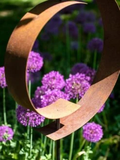 Corten Circle Garden Sculpture -Optimal Garden Care 8611061 157 tif