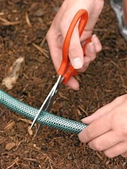 Snip-n-Drip Soaker Hose System -Optimal Garden Care GS40205 02 tif
